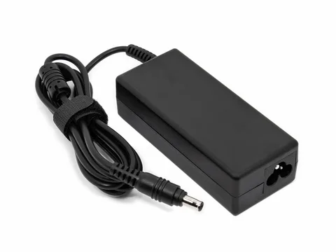 Блок питания для ноутбука Samsung 16V 3.75A 60W 5.5 x 3 mm (AD111002)
