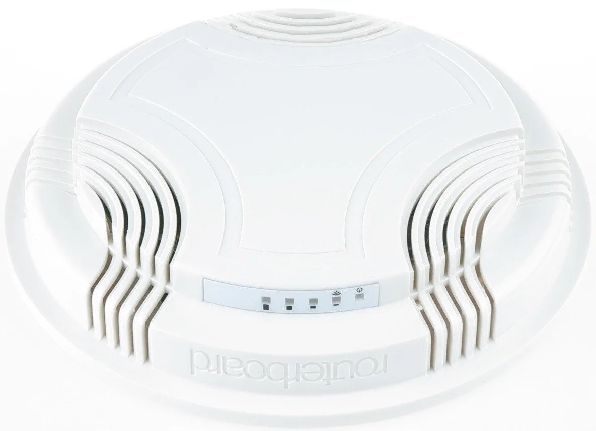 Круглая потолочная точка доступа Mikrotik cAP 2nd белого цвета с LED-индикаторами