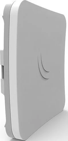 Белая точка доступа Mikrotik SXTsq Lite 5, вид под углом
