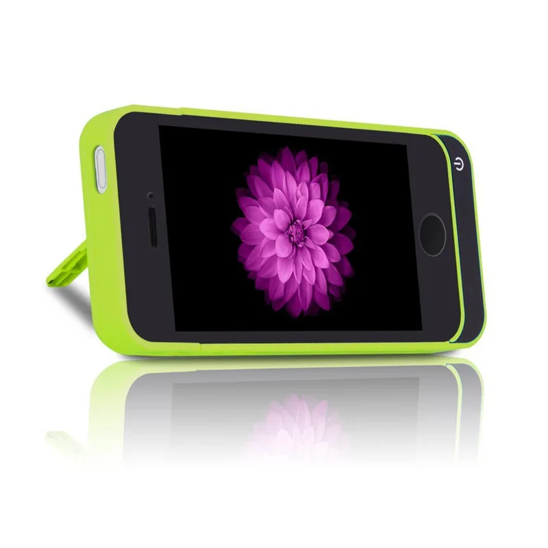 Чехол аккумулятор для iPhone 5/5C/5s/SE с подставкой в салатовом цвете фото 3