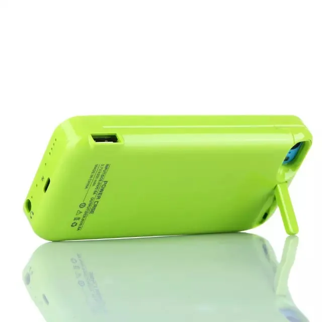 Чехол аккумулятор для iPhone 5/5C/5s/SE с подставкой в салатовом цвете фото 6