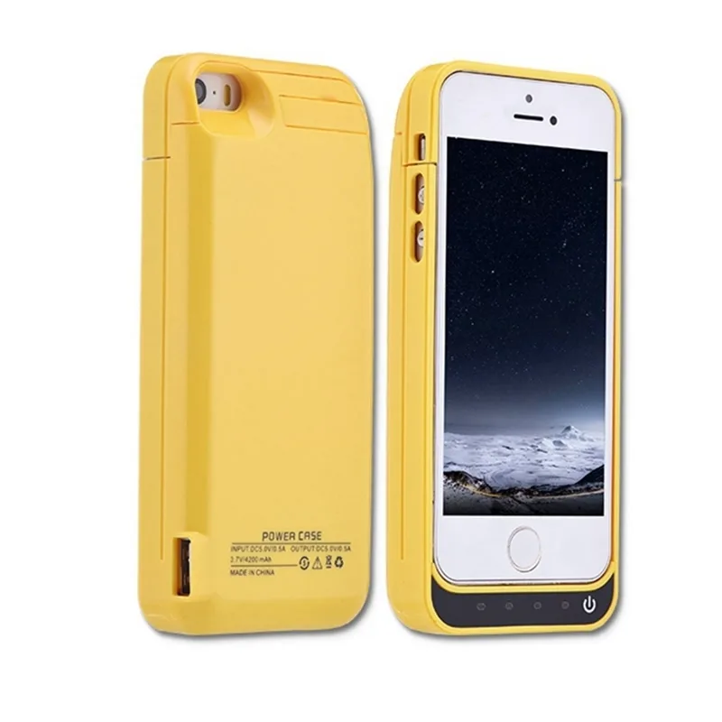 Чехол аккумулятор для iPhone 5/5C/5s/SE с подставкой в желтом цвете фото 3