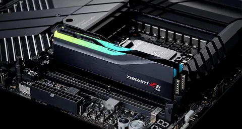Оперативная память G.Skill Trident Z5 RGB DDR5 2x16GB/6000 Black (F5-6000J3040F16GX2-TZ5RK)