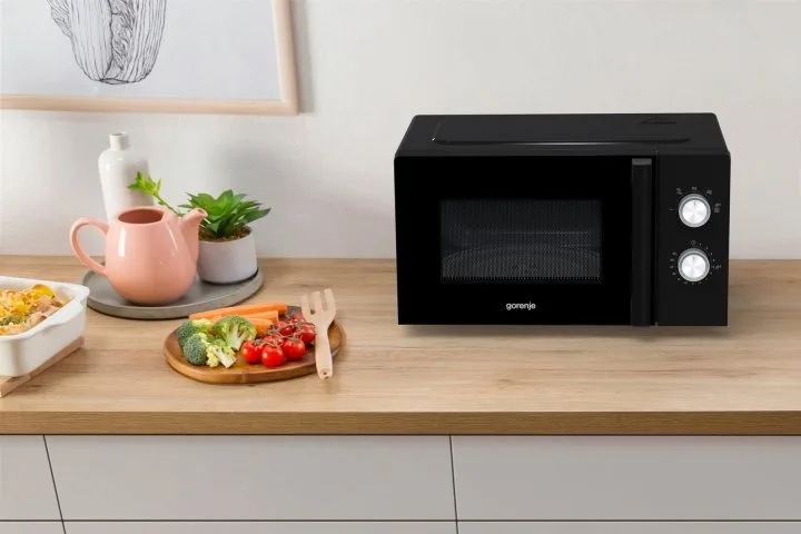 Микроволновая печь Gorenje MO17E1BH — фото 9