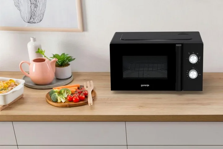 Микроволновая печь Gorenje MO20E2BH — фото 14