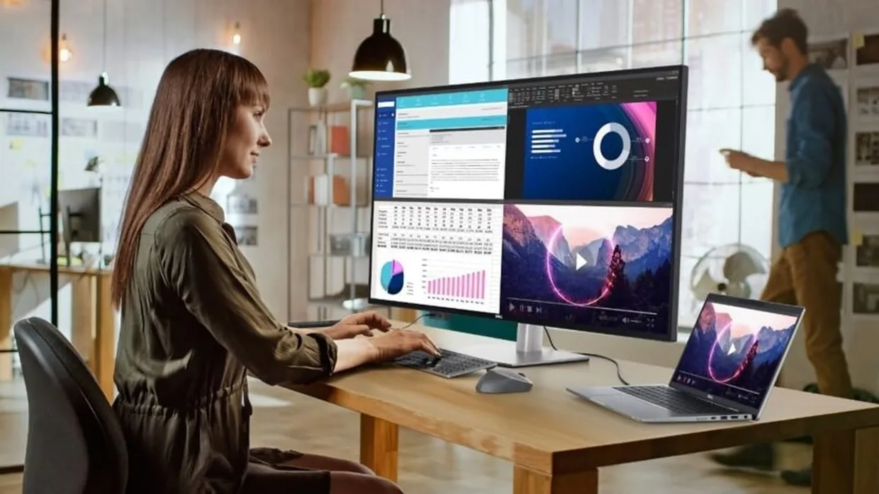 Монитор Dell 42.5" UltraSharp U4323QE (210-BFIS) — фото 2