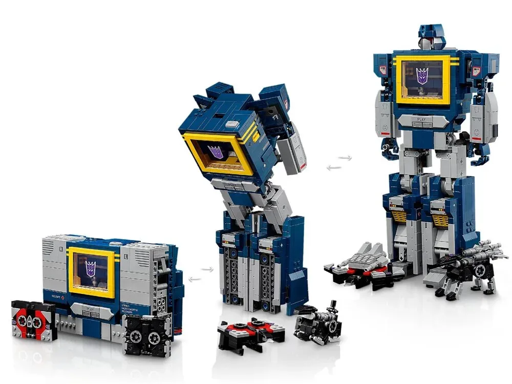 Конструктор LEGO Icons Transformers: Саундвейв (10358) — фото 4