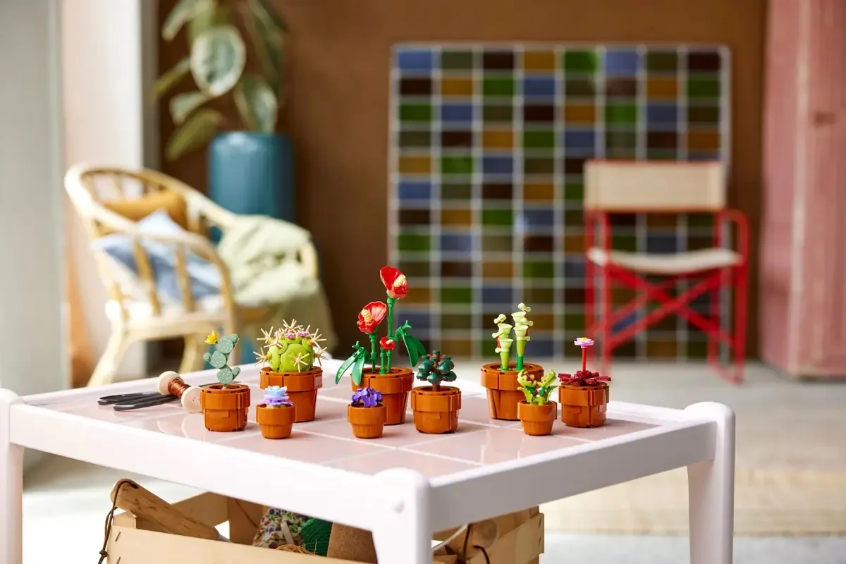 Конструктор LEGO Botanicals Маленькі квіти (10329) — фото 7