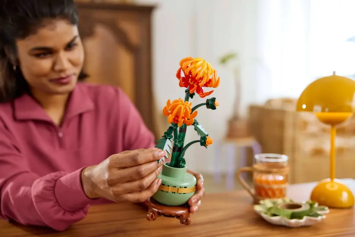 Конструктор LEGO Botanicals Хризантема (10368) — фото 4