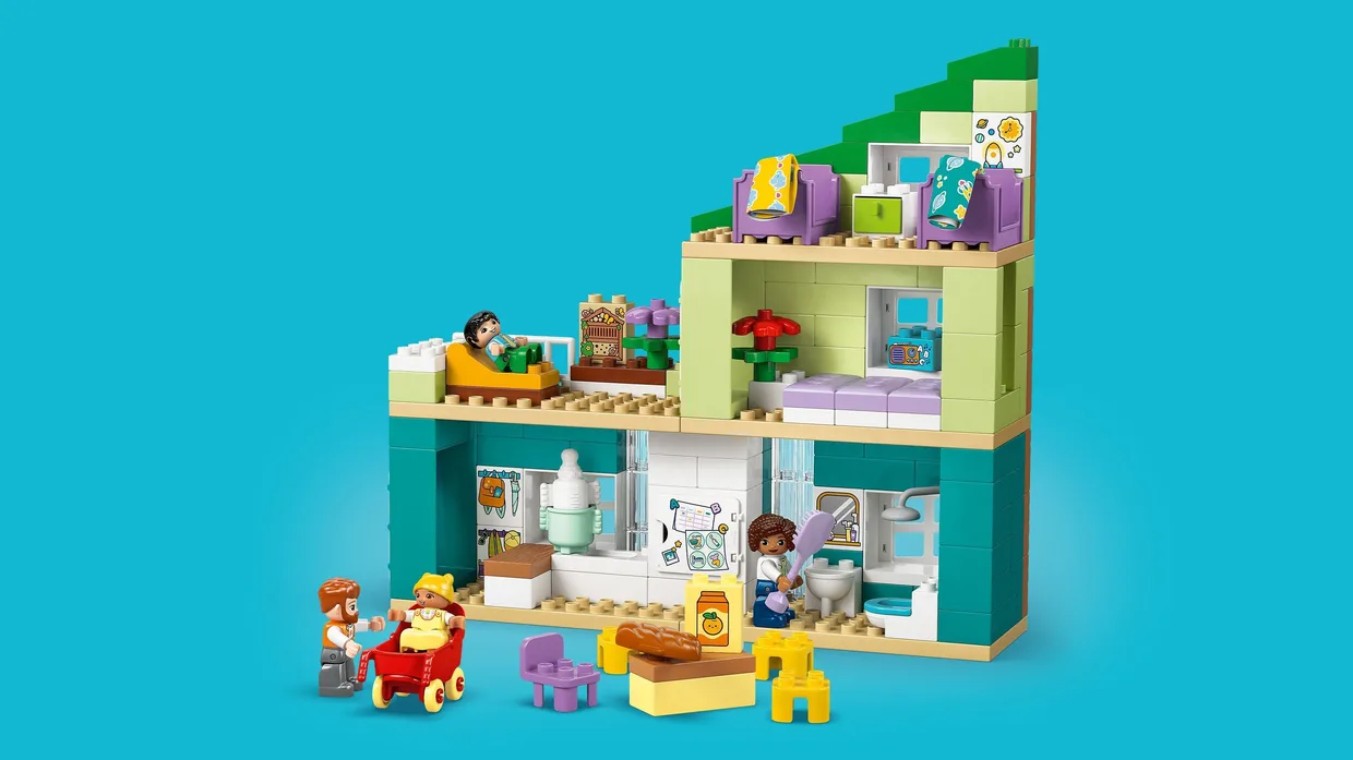 Конструктор LEGO DUPLO Современный семейный дом 3 в 1 с фигурками (10470) — фото 4