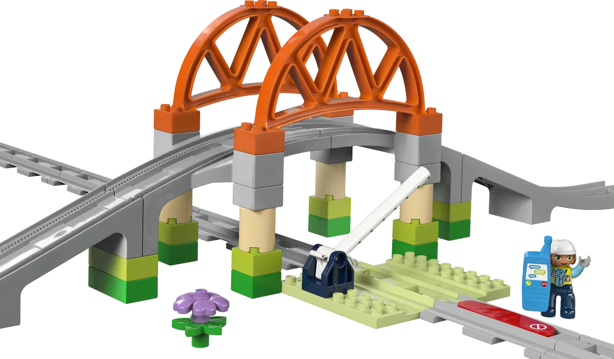Конструктор LEGO DUPLO Дополнительный набор «Железнодорожный мост и рельсы» (10426)