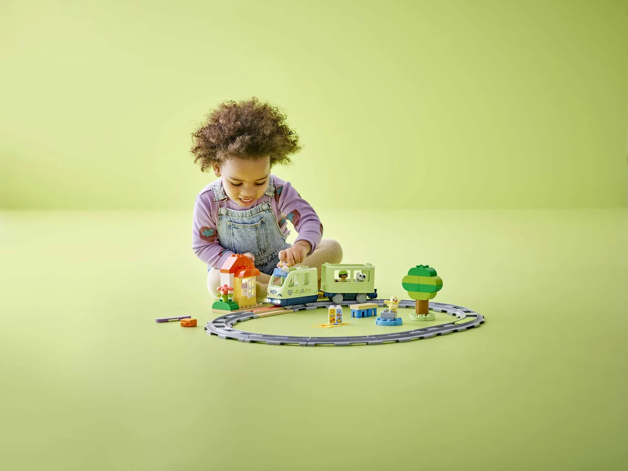 Конструктор LEGO DUPLO Интерактивный приключенческий поезд (10427) — фото 5