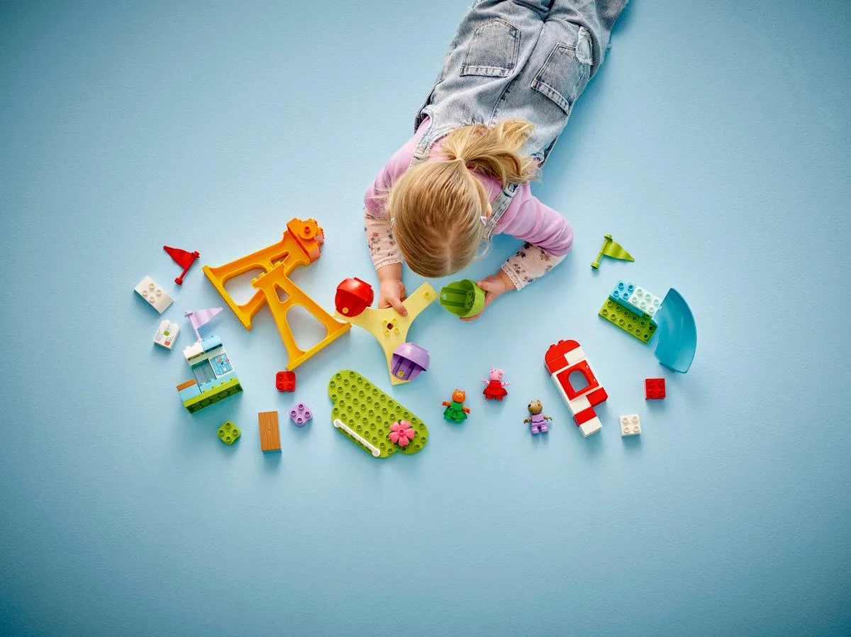 Конструктор LEGO DUPLO Peppa Pig Ярмарка развлечений (10453) — фото 4
