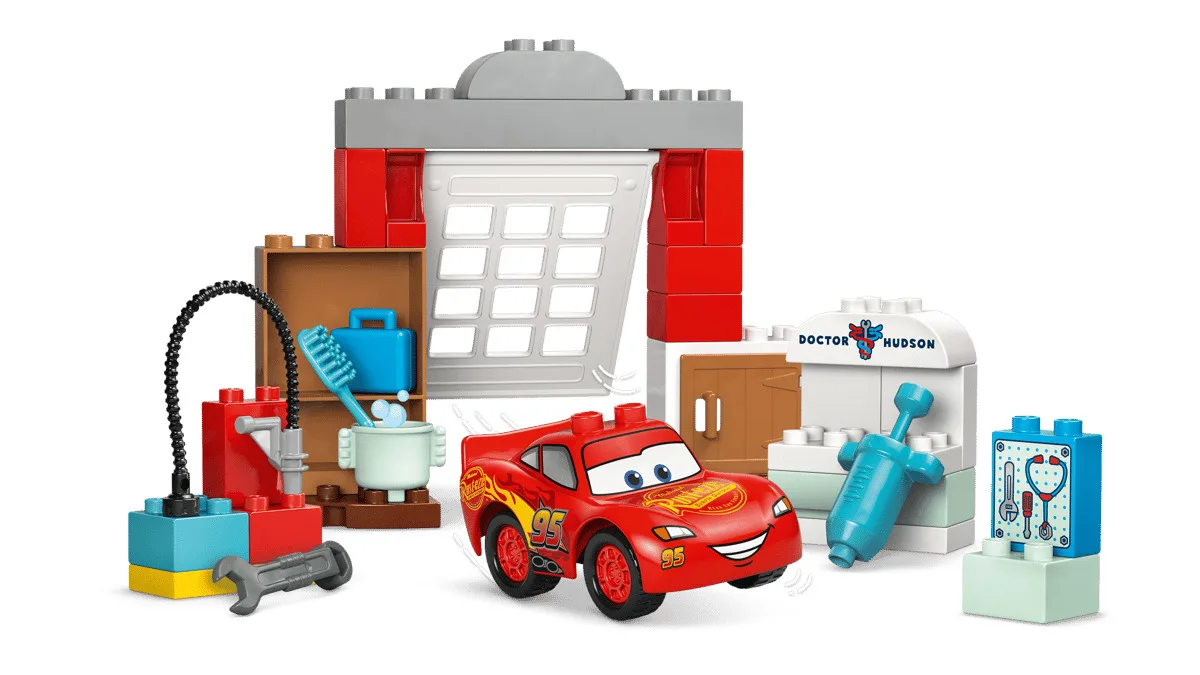 Конструктор LEGO DUPLO Disney Візит МакКвіна в гараж Дока (10456) — фото 3