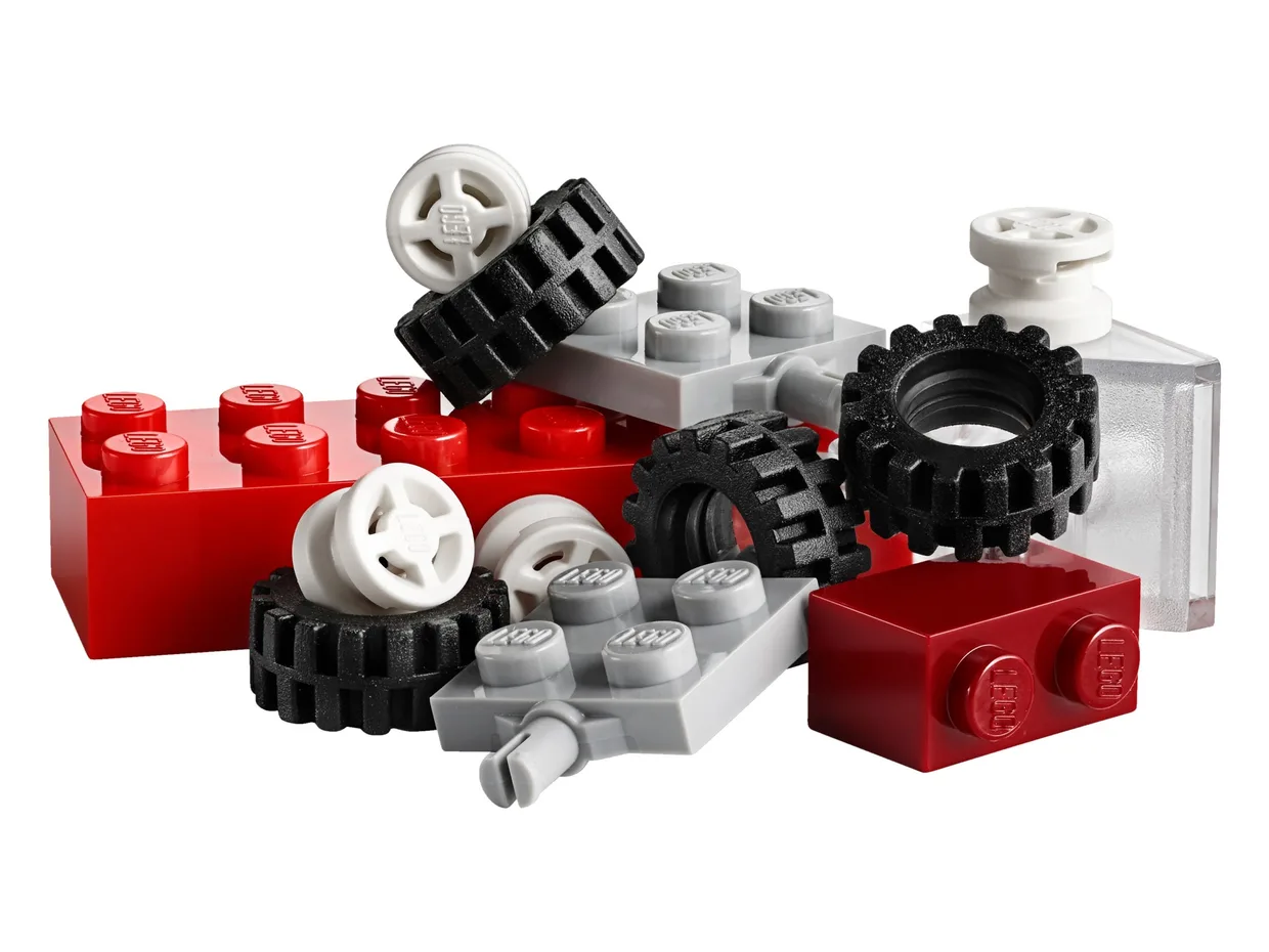 Конструктор LEGO Classic Чемоданчик для творчества (10713) — фото 3