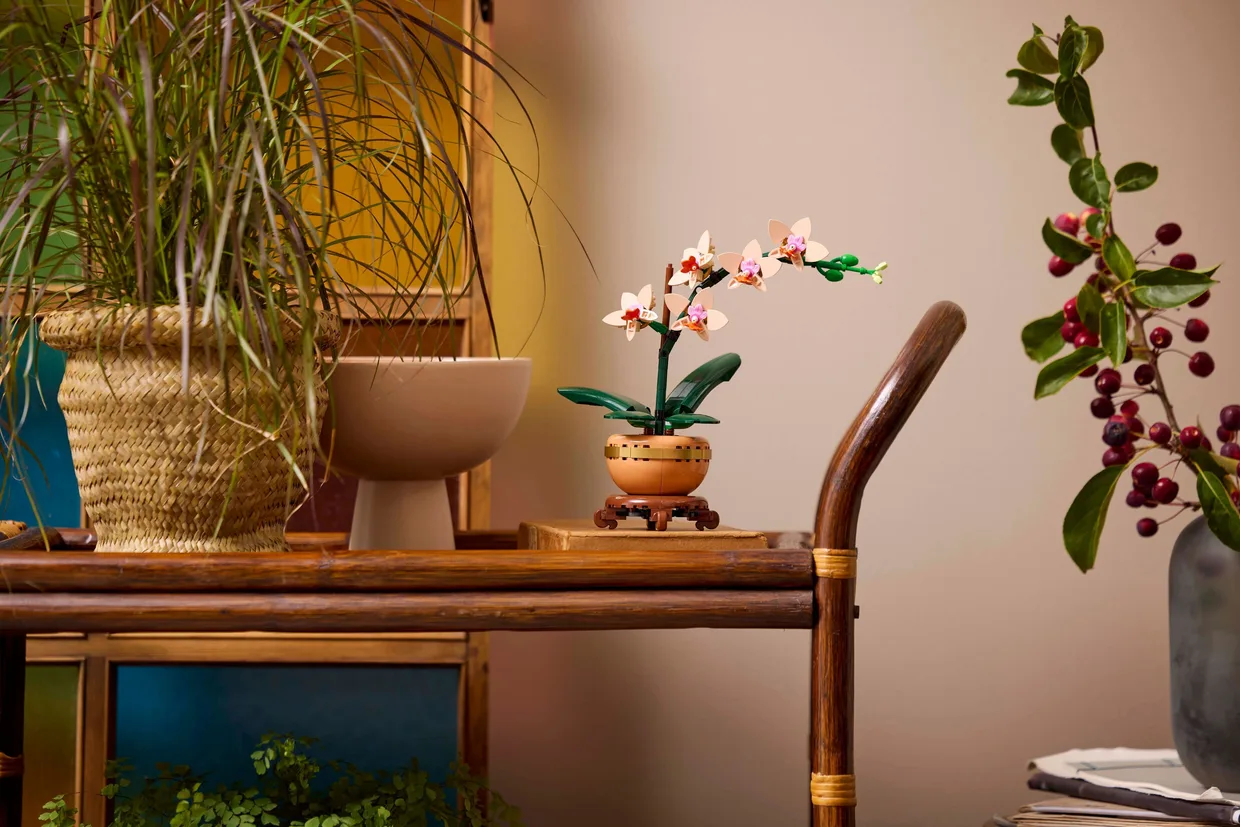 Конструктор LEGO Botanicals Мини-орхидея (10343) — фото 7