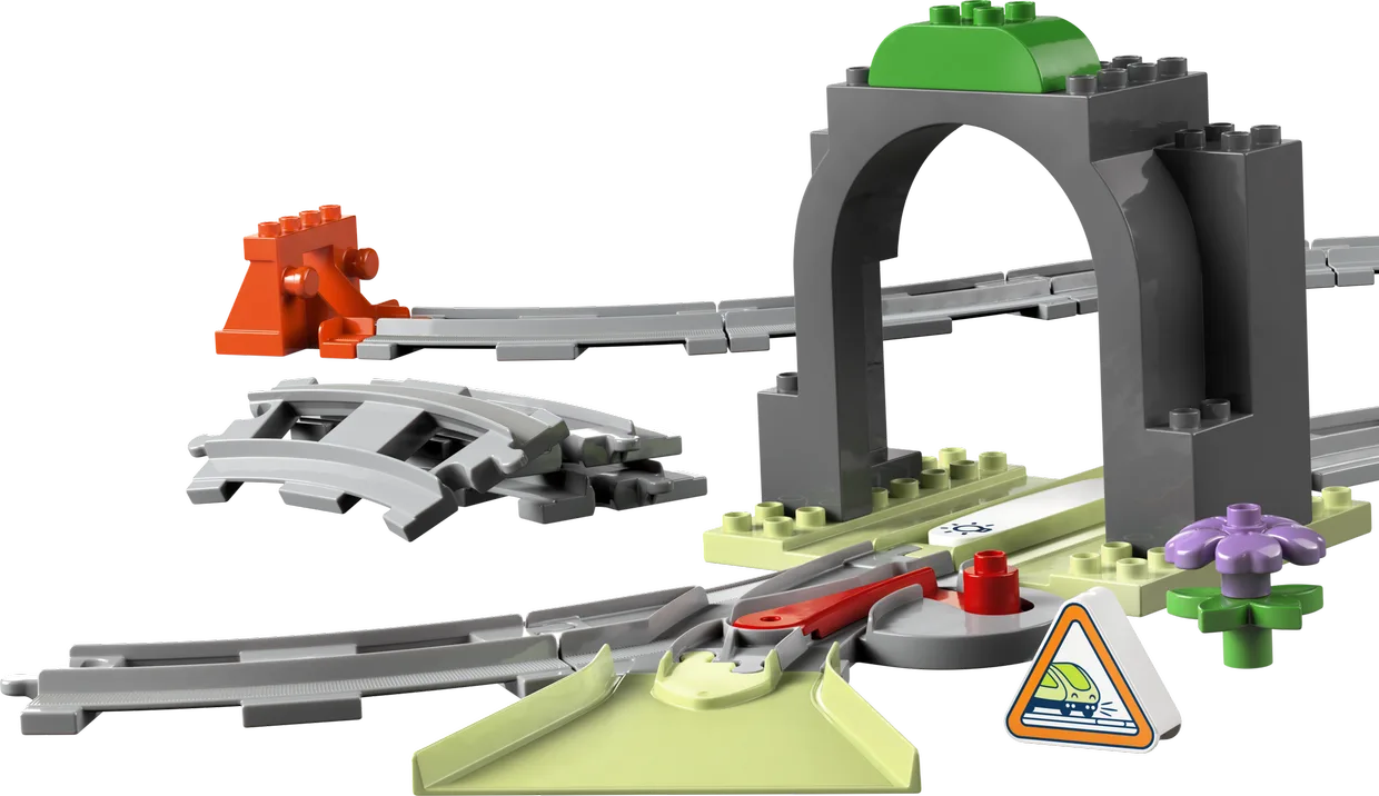 Конструктор LEGO DUPLO Дополнительный набор «Железнодорожный туннель и рельсы» (10425)