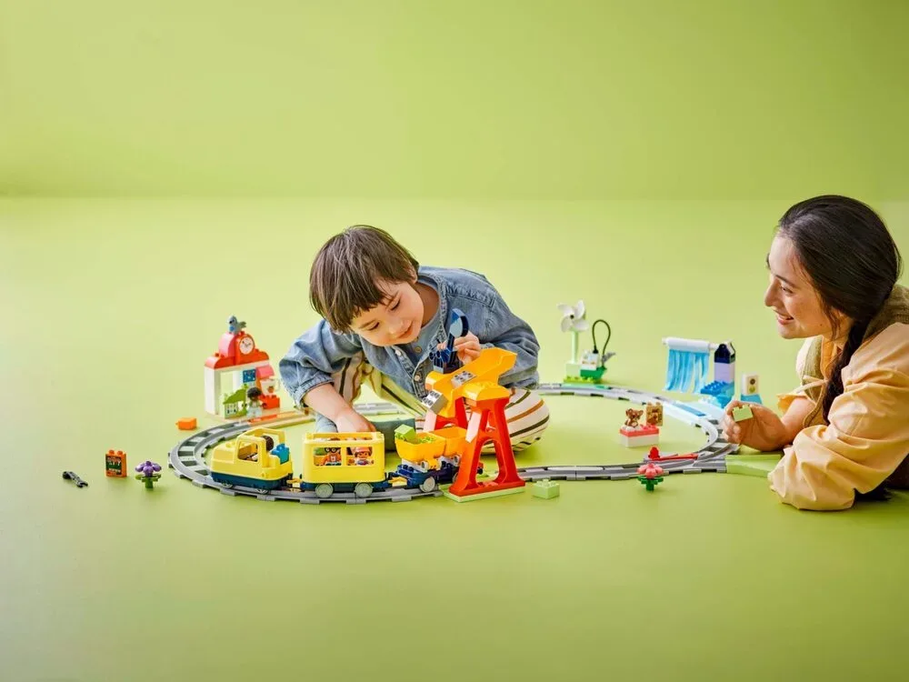 Конструктор LEGO DUPLO Большой интерактивный общественный поезд (10428) — фото 6