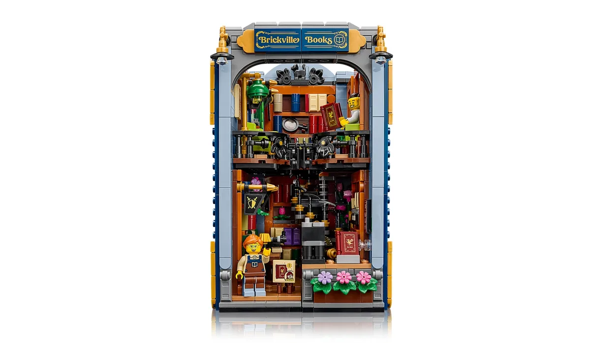 Конструктор LEGO Icons Книжная лавка: книжный уголок (11379) — фото 2