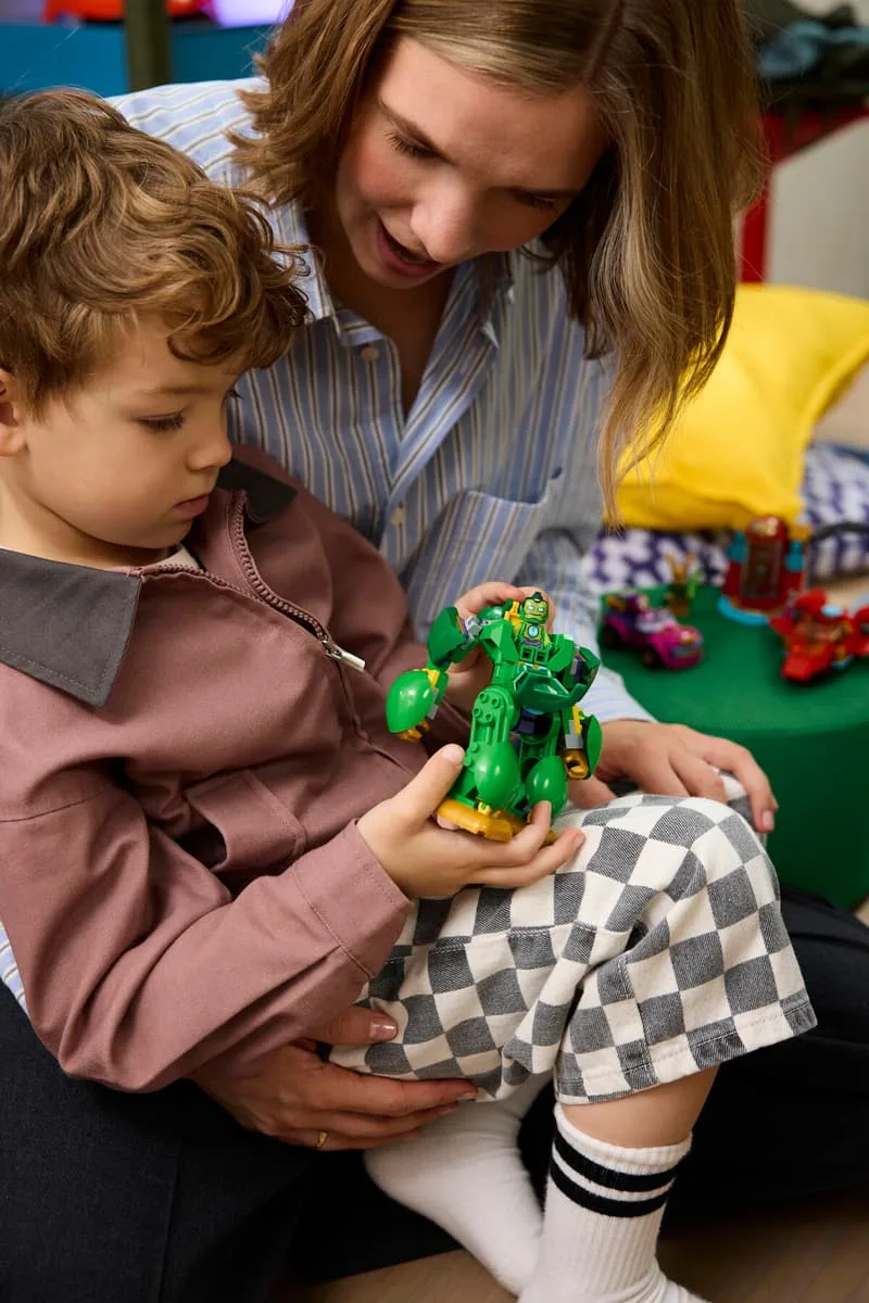 Конструктор LEGO Marvel Локи против команды Железного Человека (11211) — фото 8