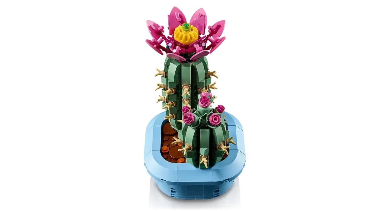 Конструктор LEGO Botanicals Квітучий кактус (11509)
