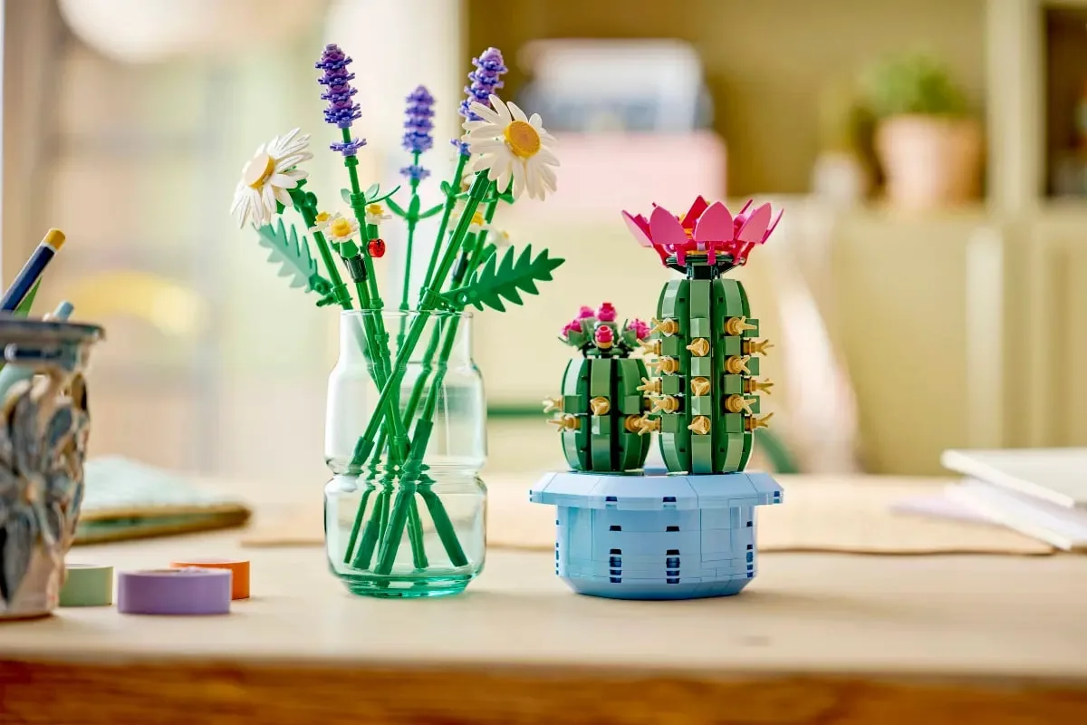 Конструктор LEGO Botanicals Квітучий кактус (11509) — фото 9