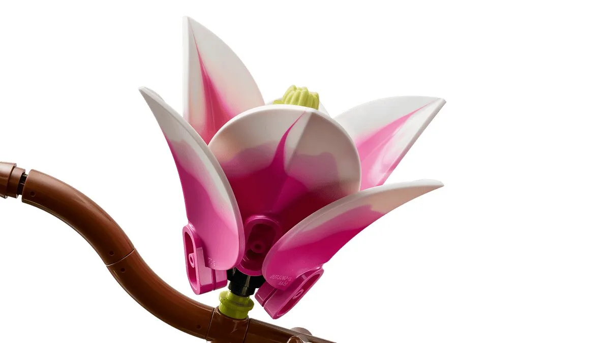 Конструктор LEGO Botanicals Ветки магнолии (11510) — фото 2