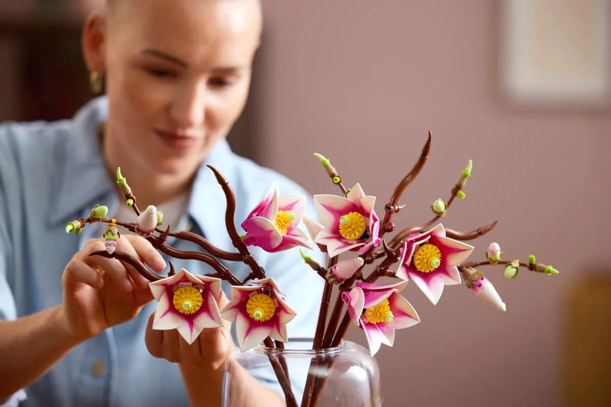 Конструктор LEGO Botanicals Ветки магнолии (11510) — фото 10