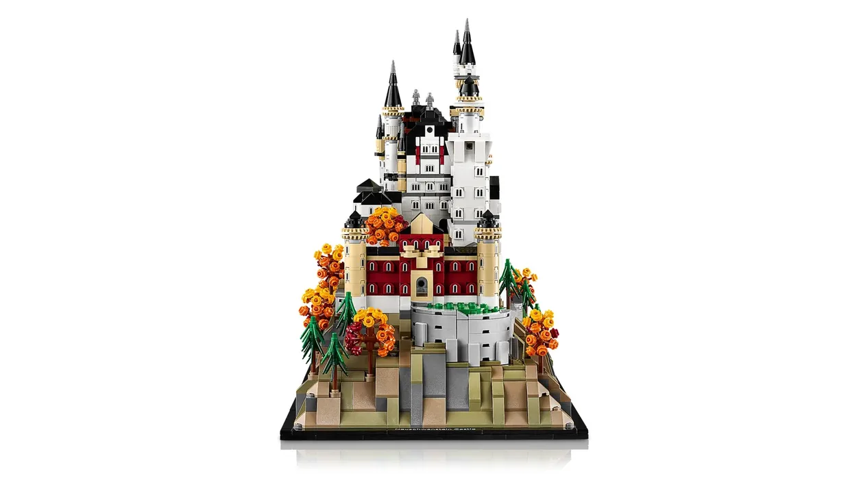 Конструктор LEGO Architecture Замок Нойшванштайн (21063) — фото 5