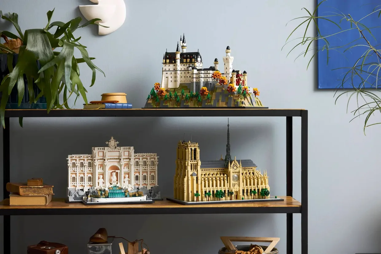 Конструктор LEGO Architecture Замок Нойшванштайн (21063) — фото 12