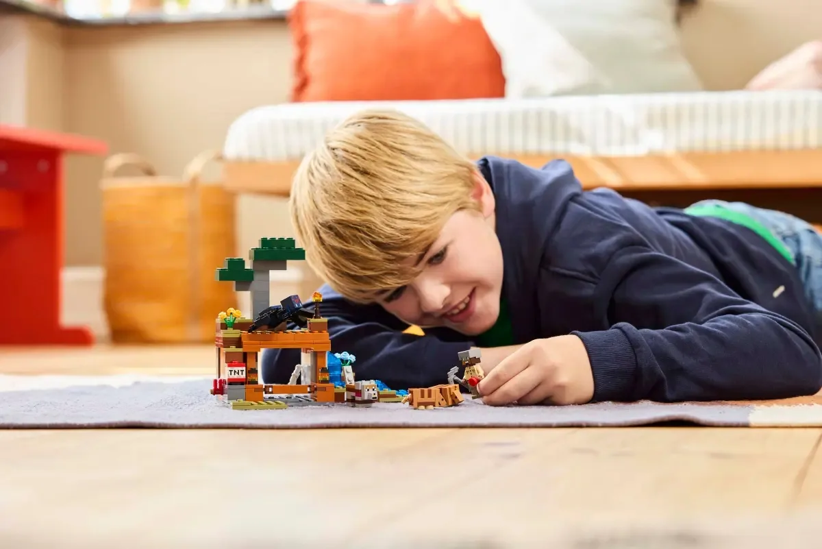 Конструктор LEGO Minecraft Шахтна експедиція броненосців (21269) — фото 7
