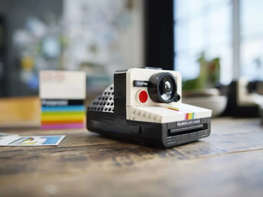 Конструктор LEGO Ideas Фотоапарат Polaroid OneStep SX-70 (21345) — фото 10