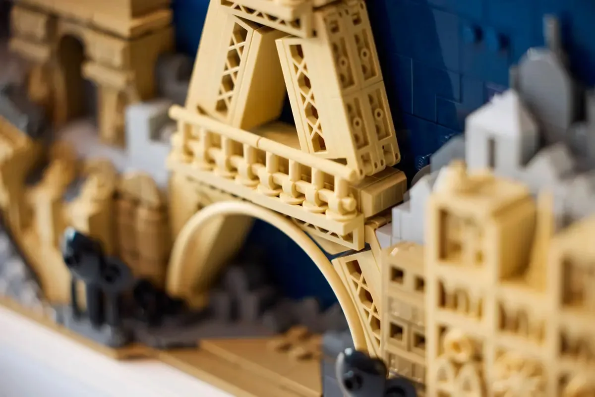Конструктор LEGO Architecture Париж — город любви (21064) — фото 12