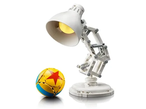 Конструктор LEGO Ideas Disney Pixar Лампа Luxo Jr. (21357)