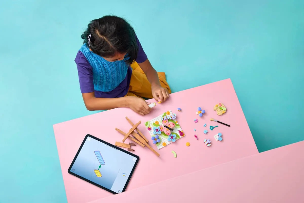 Конструктор LEGO Creator 3 в 1 Декоративная живопись «Цветочное искусство» (31390) — фото 8