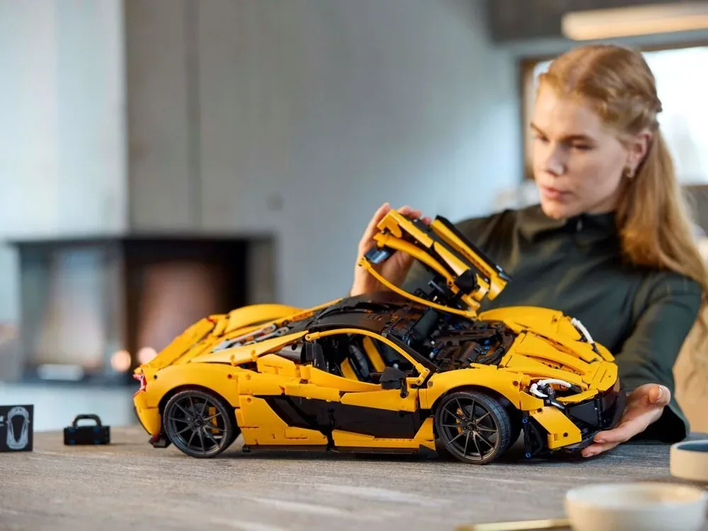Конструктор LEGO Technic McLaren P1 (42172) — фото 5