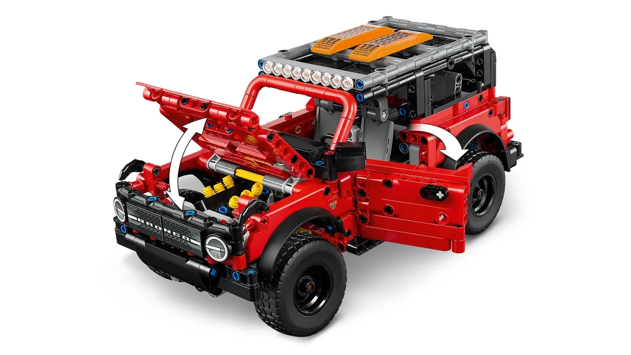 Конструктор LEGO Technic Внедорожник Ford Bronco (42213) — фото 5