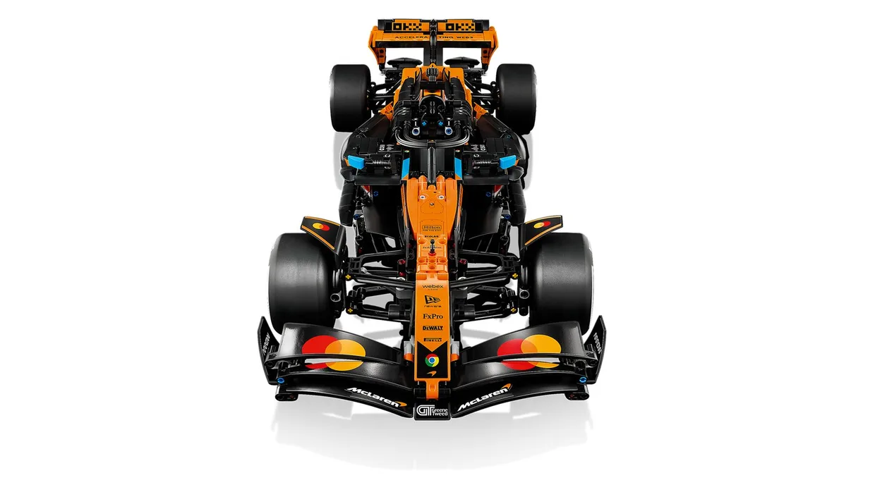 Конструктор LEGO Technic Автомобиль McLaren MCL39 F1 (42228) — фото 2