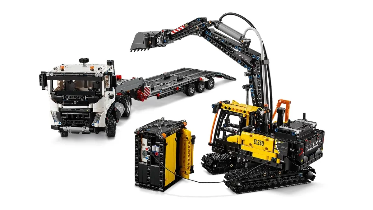 Конструктор LEGO Technic Грузовик Volvo FMX и электрический экскаватор EC230 (42175) — фото 3