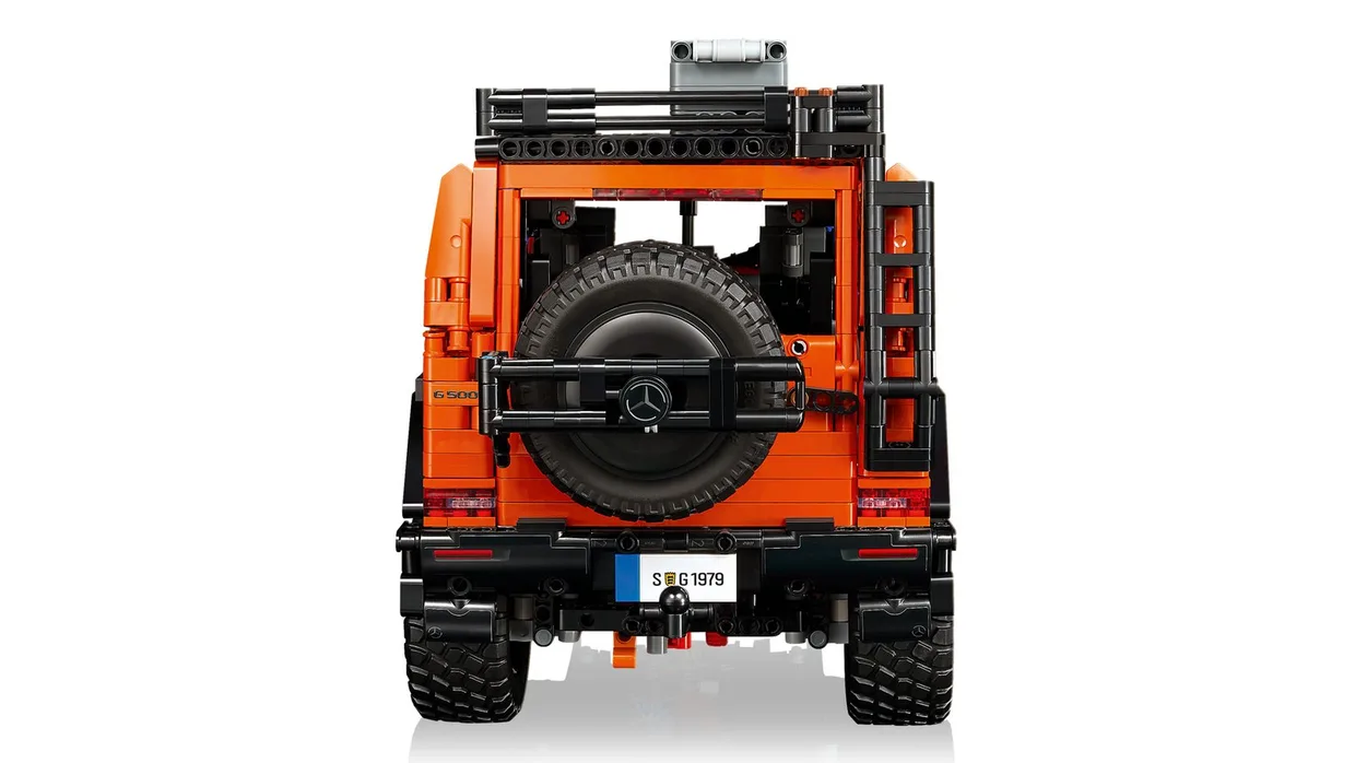 Конструктор LEGO Technic Mercedes-Benz G 500 PROFESSIONAL Line (42177) — фото 4