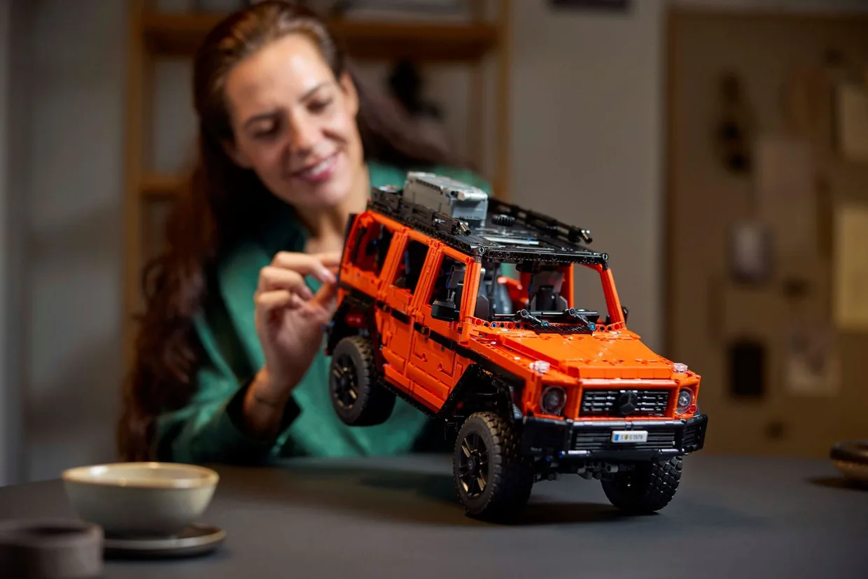 Конструктор LEGO Technic Mercedes-Benz G 500 PROFESSIONAL Line (42177) — фото 5