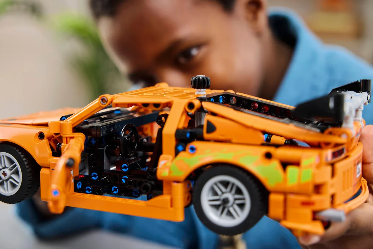 Конструктор LEGO Technic Форсаж: Toyota Supra MK4 (42204) — фото 8