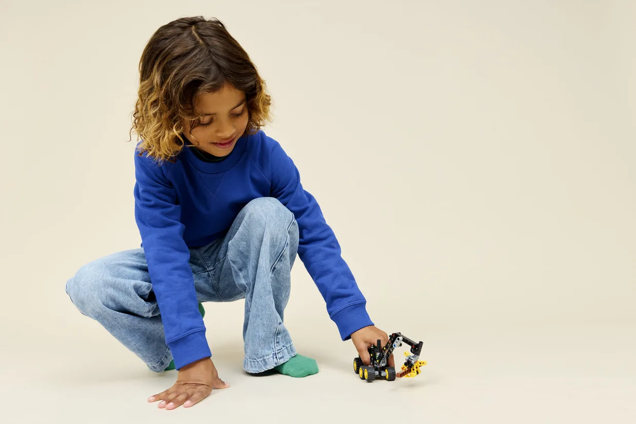 Конструктор LEGO Technic Колёсный харвестер John Deere 1470H (42218) — фото 8