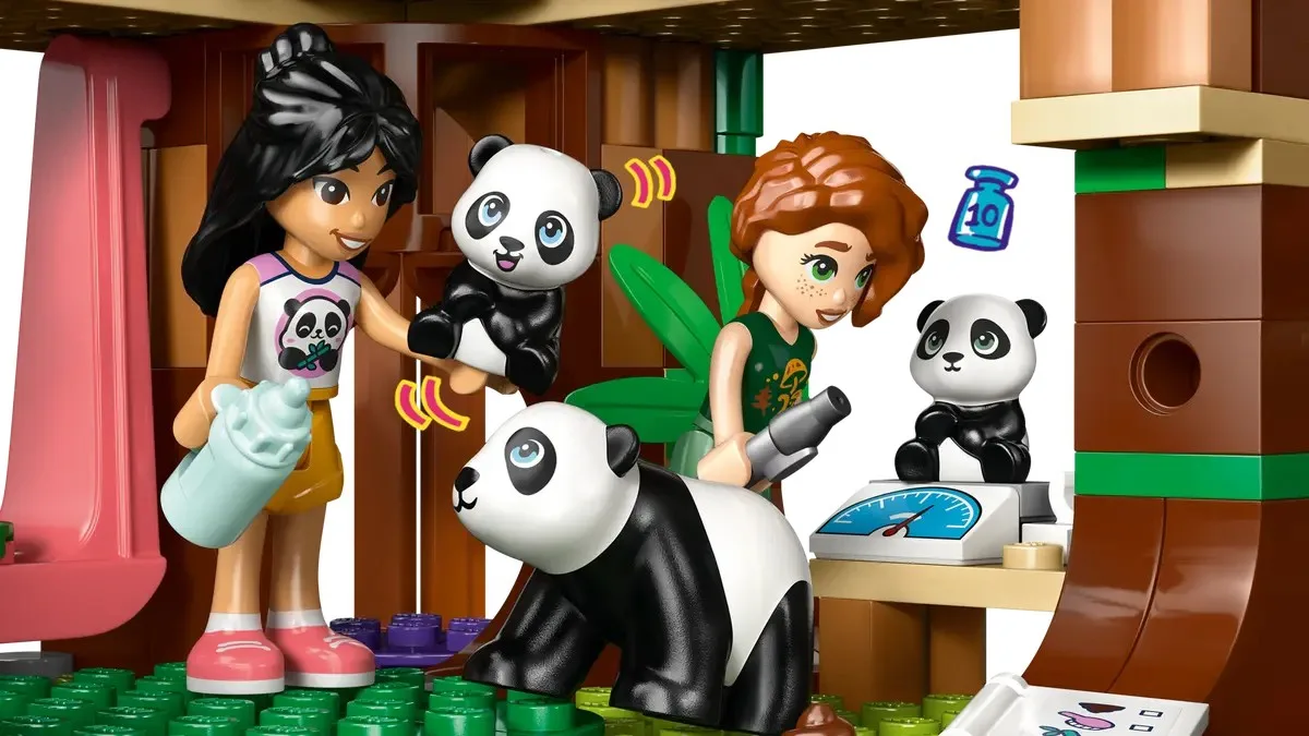 Конструктор LEGO Friends Догляд за тваринами в заповіднику панд (42648) — фото 6