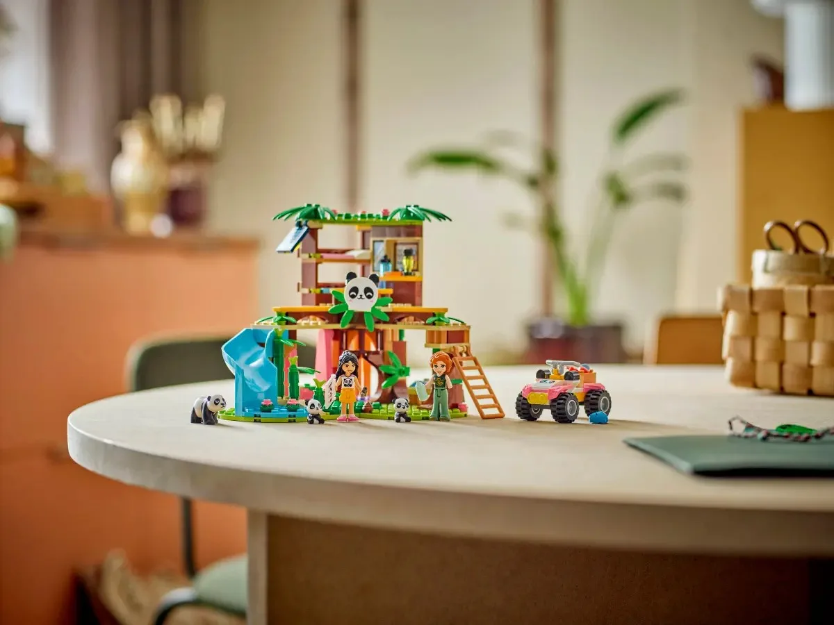 Конструктор LEGO Friends Догляд за тваринами в заповіднику панд (42648) — фото 8