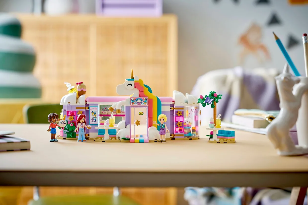 Конструктор LEGO Friends Кофейня мечты единорога (42684) — фото 9