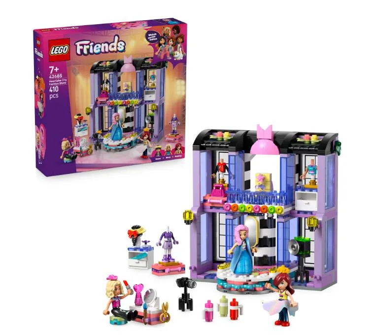 Конструктор LEGO Friends Модний показ у Хартлейк-Сіті (42685)