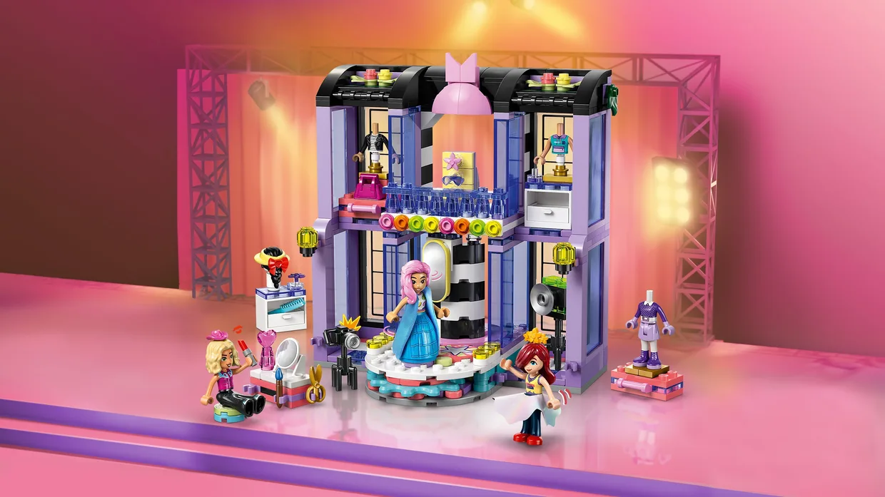 Конструктор LEGO Friends Модний показ у Хартлейк-Сіті (42685) — фото 4