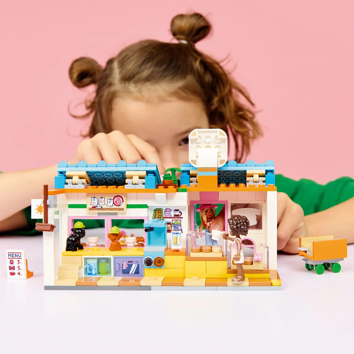 Конструктор LEGO Friends Пекарня собачьих лакомств (42677) — фото 4