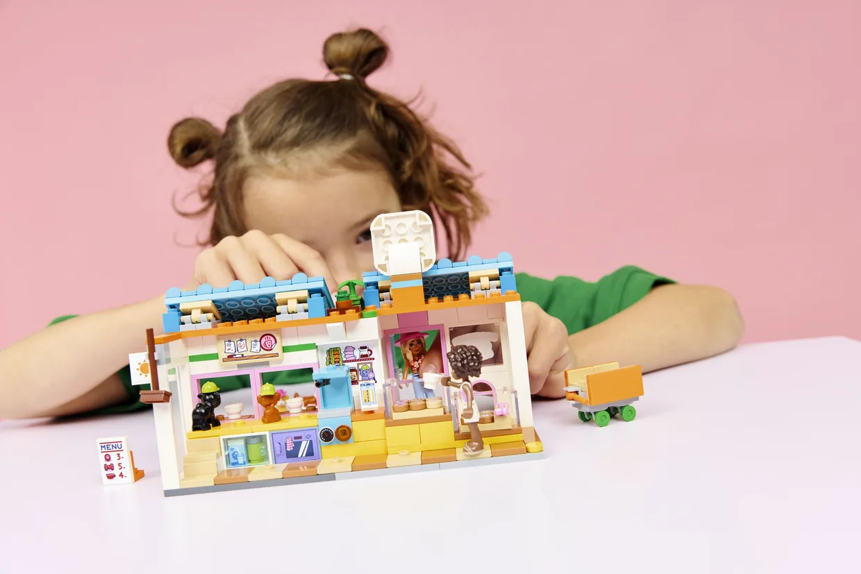 Конструктор LEGO Friends Пекарня собачьих лакомств (42677) — фото 6